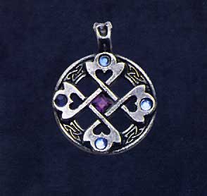 AvalonsTreasury.com: Celtic Heart-Cross (Page: Celtic Heart-Cross) [294 x 278 px]